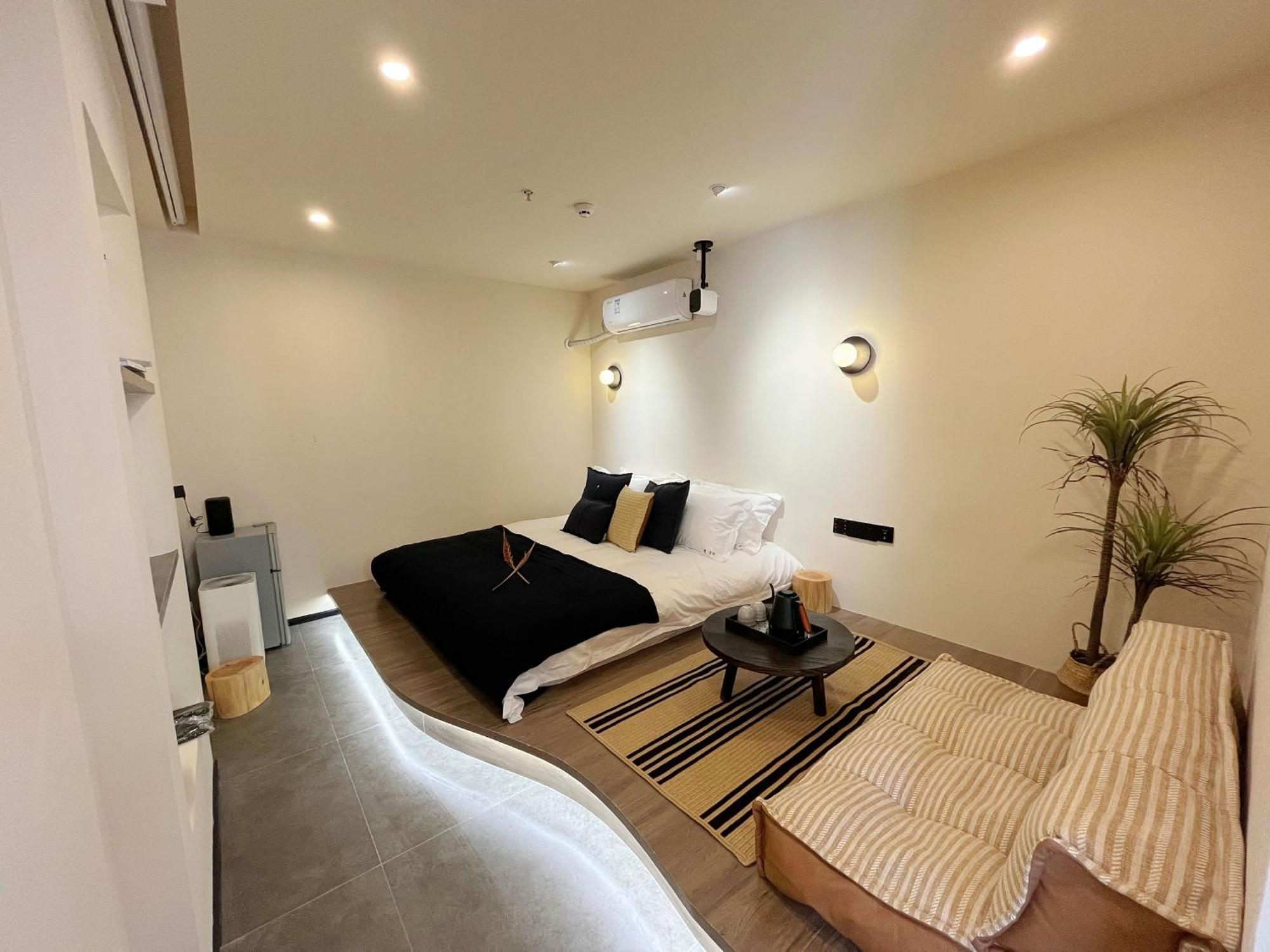 Yish Cinema Serviced Shanghai